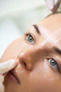 La Importancia del Visagismo en la Micropigmentación de Cejas: ¡Encuentra tu Mejor Versión! 4 - María Olmedo